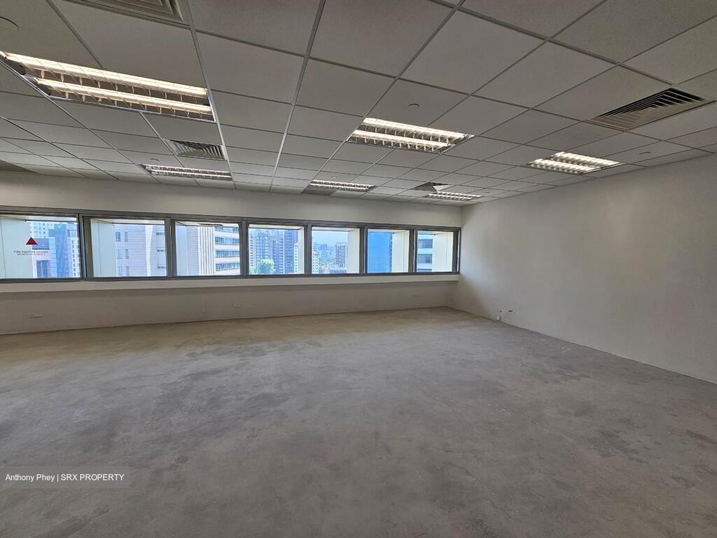 111 Somerset (D9), Office #498040211